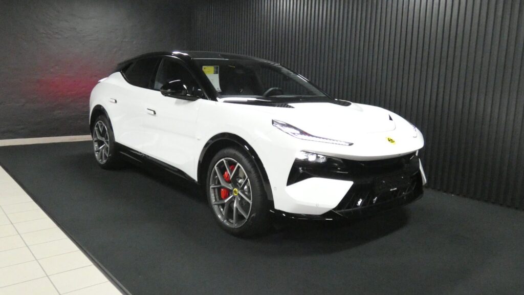 Lotus Eletre S