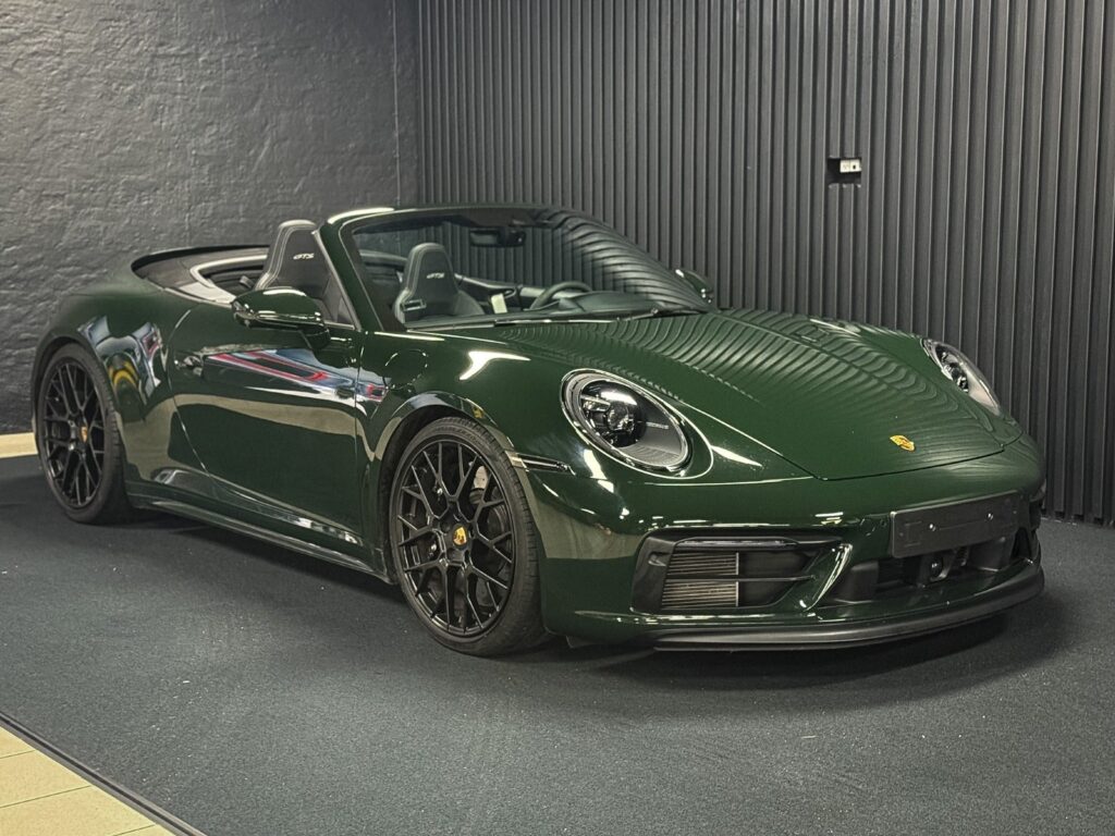 Porsche 911 Carrera 4 GTS Cabriolet PDK